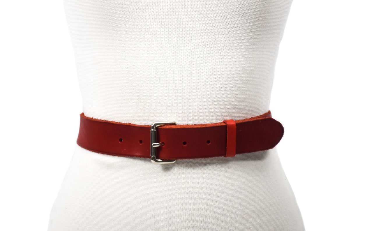 belt cinturón rojo handmade hebilla niquel